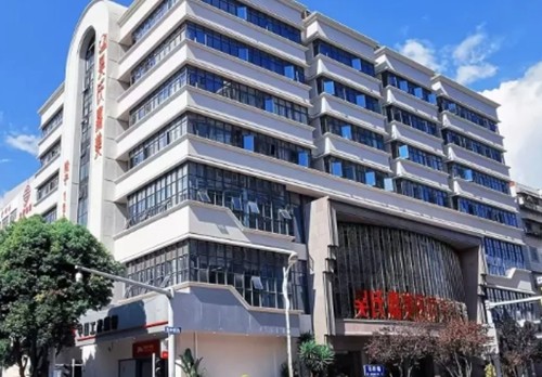 昆明吸脂口碑好的医生攻略，黄杰、何瑞蛟、夏磊抽脂减肥评价高