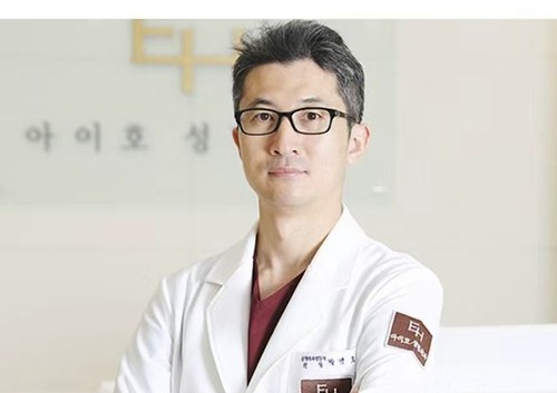 全切双眼皮粘连的表现有哪些？看韩国EH眼修复技术解析