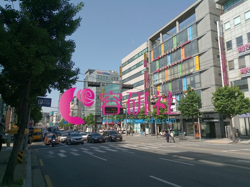 韩国整容一条街