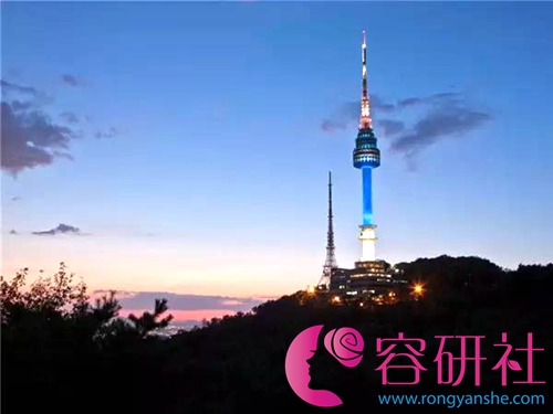 韩国旅游必去的七个地方之南山塔