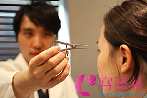 韩国绮林整形外科眼部术前设计
