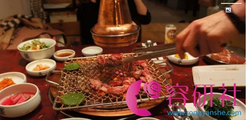 韩国美食火炉烤肉
