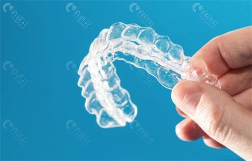 广州口腔医院牙齿矫正价格表