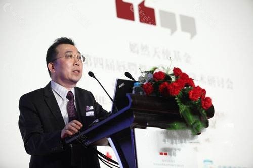陈国鼎做唇隐裂好不好？