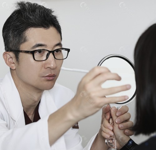 韩国爱护整形外科