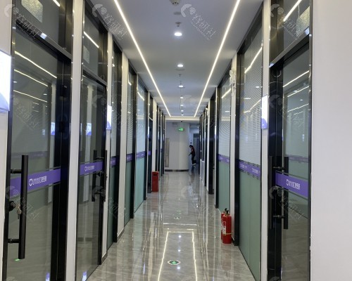 北京北区口腔医院医院走廊