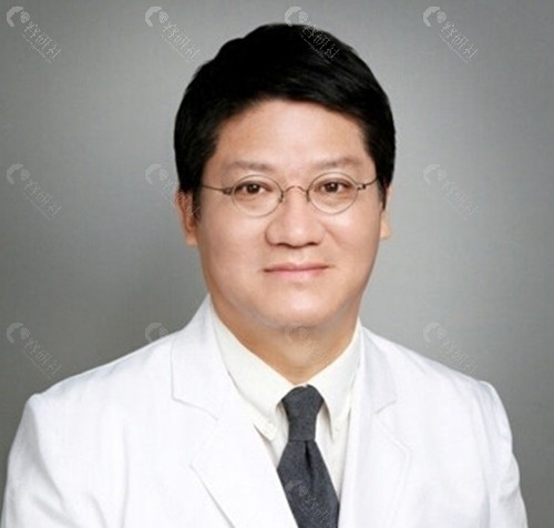 黄敬夏医生现在一般在哪家医院坐诊