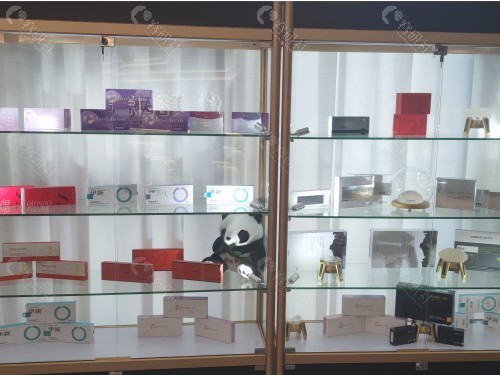 海口焕颜医疗整形医院展示柜