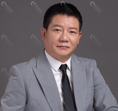 成都李建钢筋膜提升多少钱？