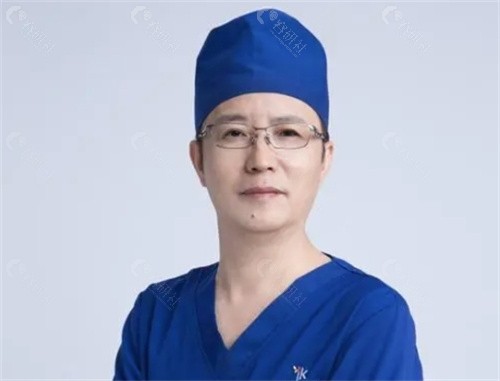 深圳刘月更隆胸怎么样