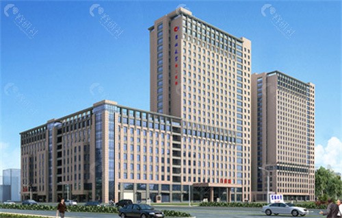 杨隆艳医生在几个医院出诊