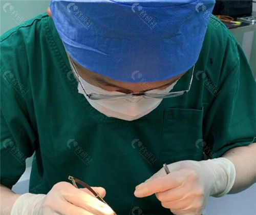 北京睐美安王恒眼修复手术怎么预约挂号？