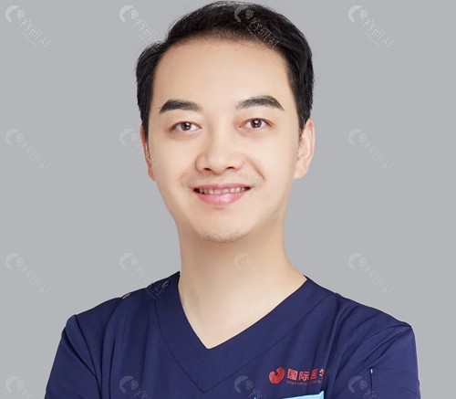 孙峰卧蚕修复好吗