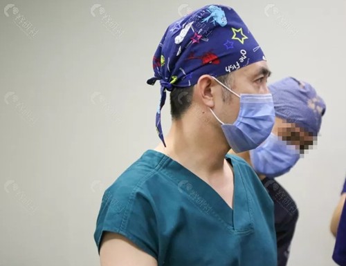 韩啸医生胸部下垂矫正好吗