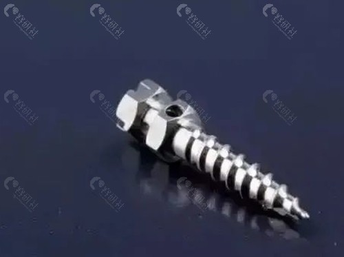 打骨钉能矫正骨性嘴凸吗？