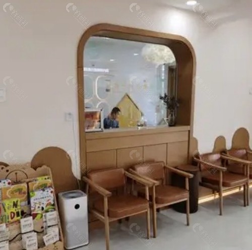 ‌阳光树口腔哪位医生技术好？