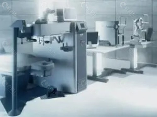 德国鹰视和蔡司半飞秒哪个好？