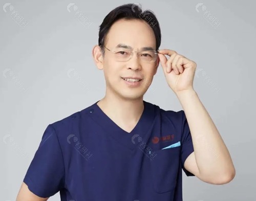王爱武医生脂肪丰胸怎么样