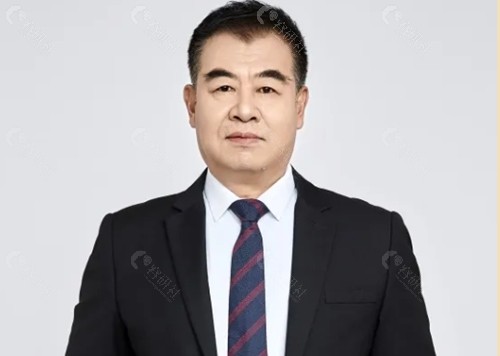 西安艺星窦玺脂肪丰胸怎么样
