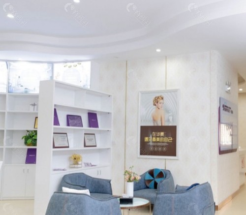 赣州华美毛发科 赣州华美毛发科