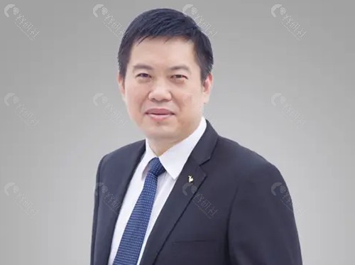 欧阳武医生假体隆胸怎么样