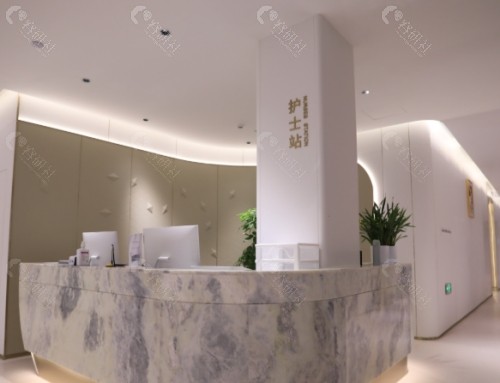 北京美莱医疗美容医院前台