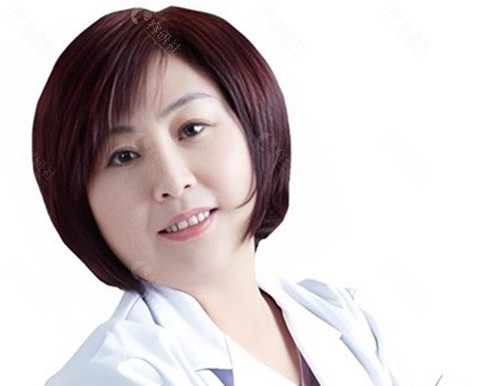 代金荣隆胸好吗