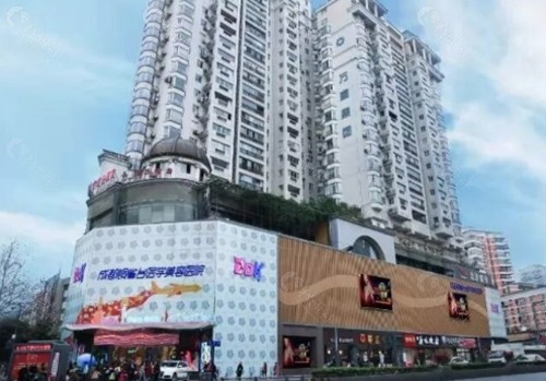 成都铜雀台卢尚兵做上睑下垂矫正好吗