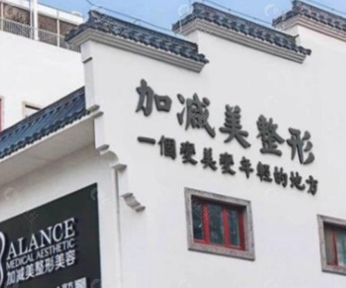 技术底层拆解：V6 与 V9 到底在“拉”什么？