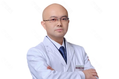 张林宏隆胸好吗