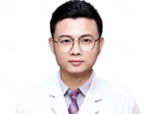 梁宗建（佛山华美整形医院）鼻修复怎么样