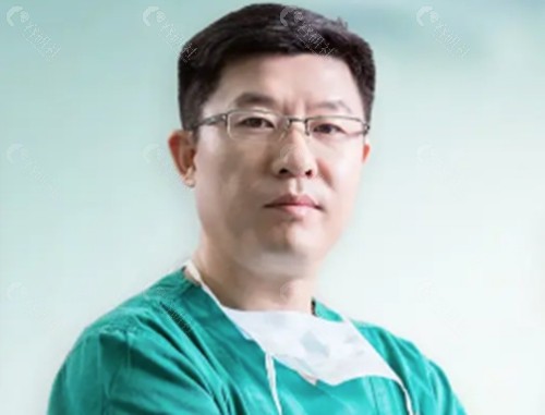 刘中策医生隆胸好吗 刘中策医生隆胸好吗