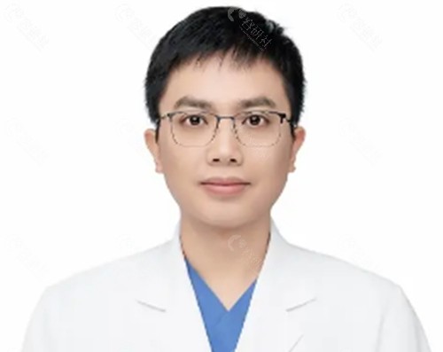 重庆当代唐国强脂肪填充好吗 重庆当代唐国强脂肪填充好吗
